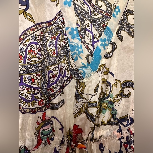 Johnny Was Ivory Floral Silk Short Sleeve V Neck Tunic Top Women’s S - Picture 5 of 7